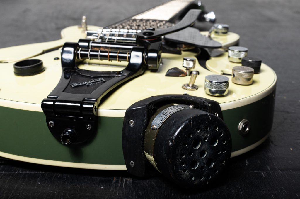 jack white green bullet guitar